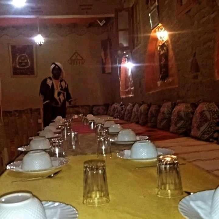 Riad Gnaoua Khamlia Merzouga Exteriör bild